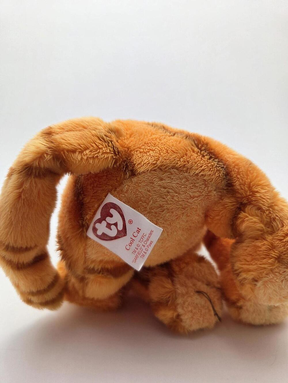 Ty Beanie Baby “Garfield” the Orange Cat! (7 inch) No Hang Tag